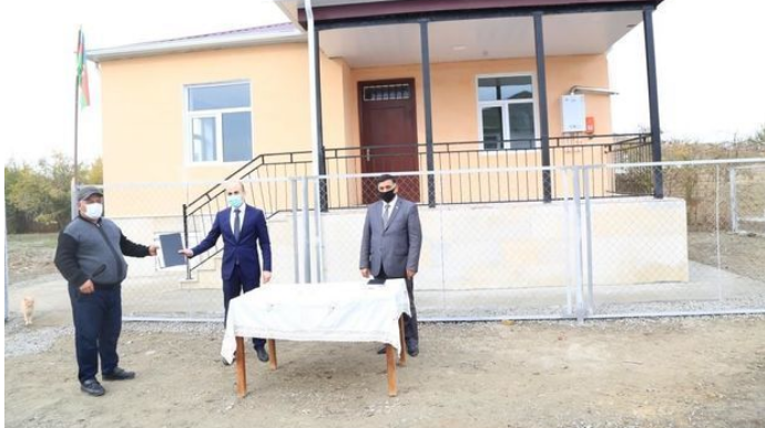 Группа семей шехидов и ветеранов Карабахской войны обеспечена новыми домами  - ФОТО
