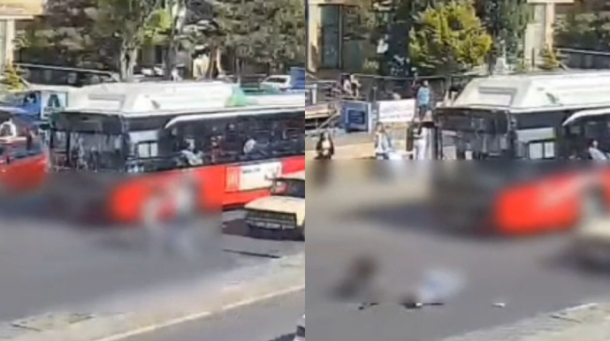 Bakıda avtobusun önündən yola qaçan piyadaları maşın vurdu - ANBAAN VİDEO