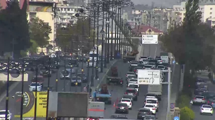 Yol təmiri Ziya Bünyadov prospekti istiqamətində sıxlığa səbəb olub 