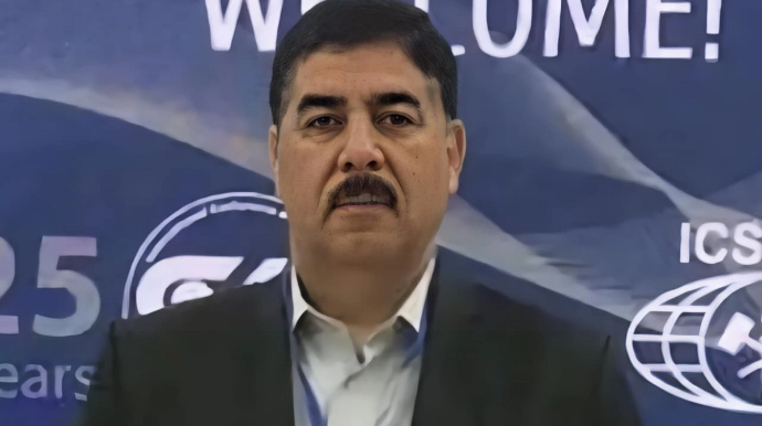 Azərbaycanda vəzifəli şəxs avtomobilində ölü tapıldı - FOTO