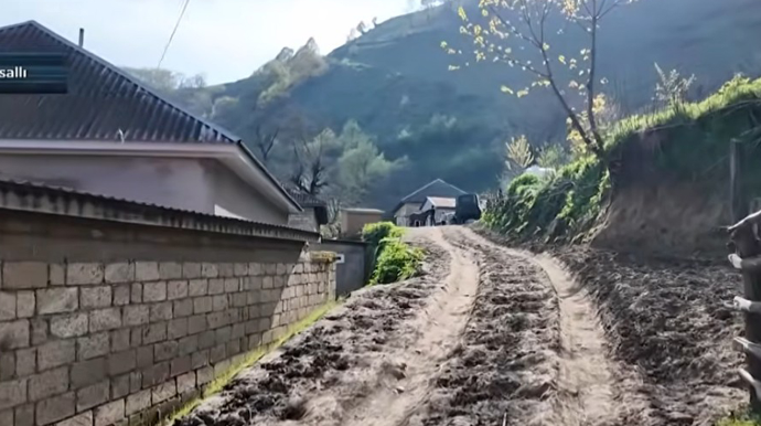 Bu kənddə qaz, yol, işıq yoxdur - VİDEO