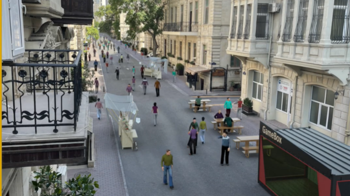 Bakının bir küçəsi avtomobillər üçün bağlanır