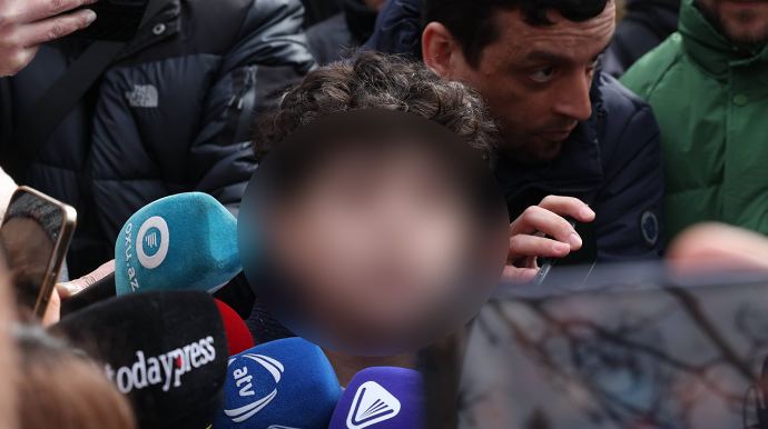 “Uşaqdan silahın növünü niyə soruşursunuz?” 