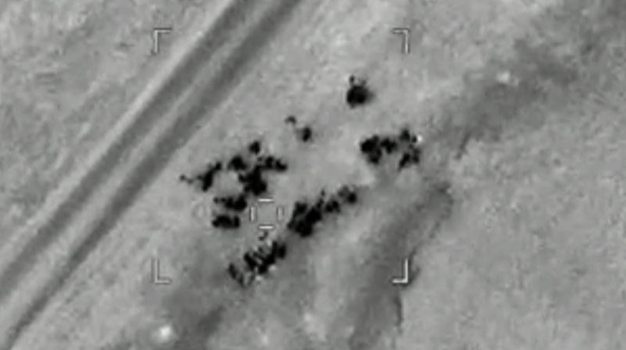 Düşmənin xeyli sayda canlı qüvvəsi və hərbi texnikası məhv edilir  - VİDEO