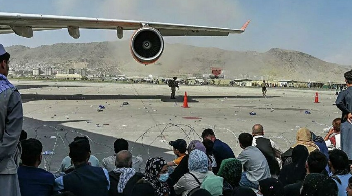 Kabil aeroportunda bütün reyslər dayandırılıb