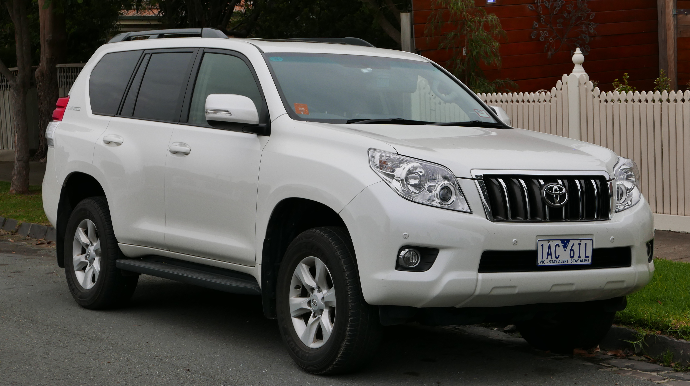 Şəmkirdə "Prado"da meyit tapıldı  