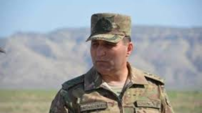 General:  "Bizim itkimiz düşmənin itkisindən iki dəfə azdır"