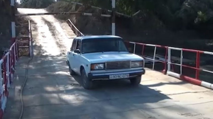 Kür üzərindən tikilən pullu körpünün faydası nədir? - VİDEO 