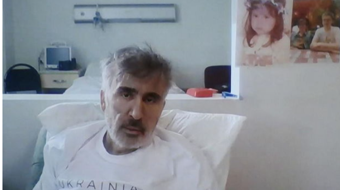 Saakaşvili: “Putinin hərbi əsiriyəm” 