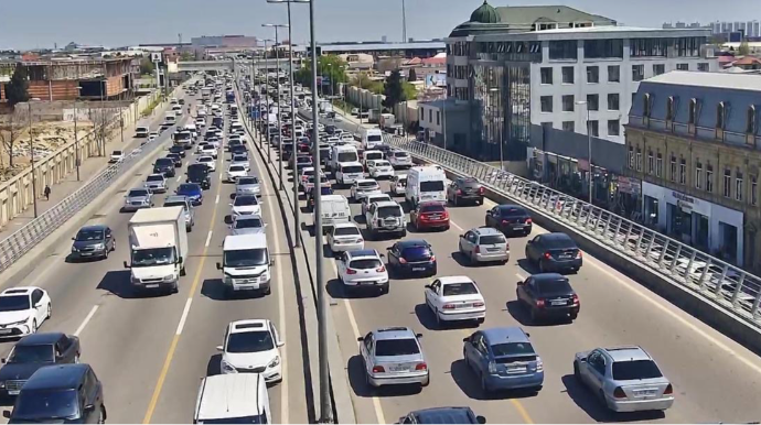 Bu prospektdə təmirə görə sıxlıq yarandı - FOTO - YENİLƏNİB