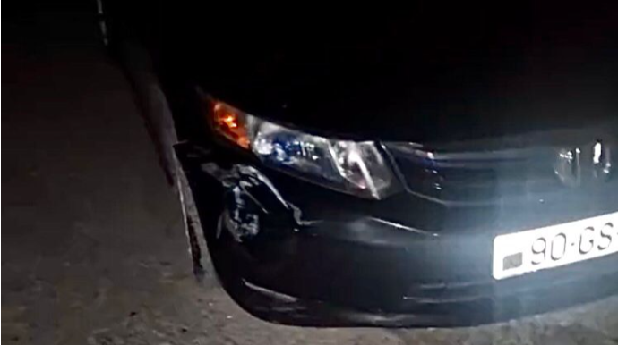 Avtomobili vuran sürücü hadisə yerindən qaçdı  - VİDEO