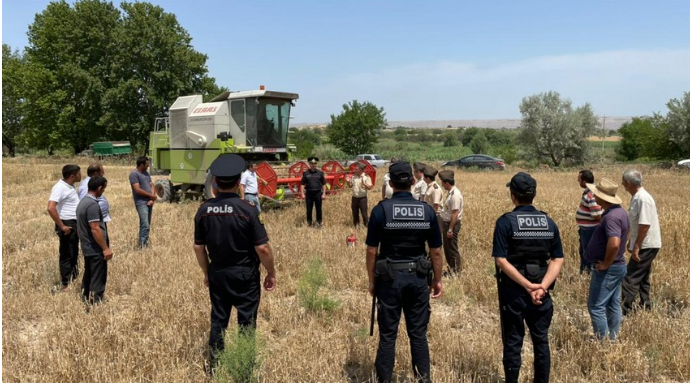 Şəmkirdə sakinlərlə yanğın təhlükəsizliyi ilə bağlı görüş keçirilib  - FOTO