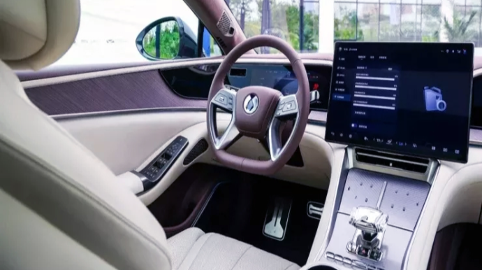 Bu ildə hansı avtomobillər hit olacaq? - Ekspertlərin diqqətini cəlb edənlər - FOTOLAR 