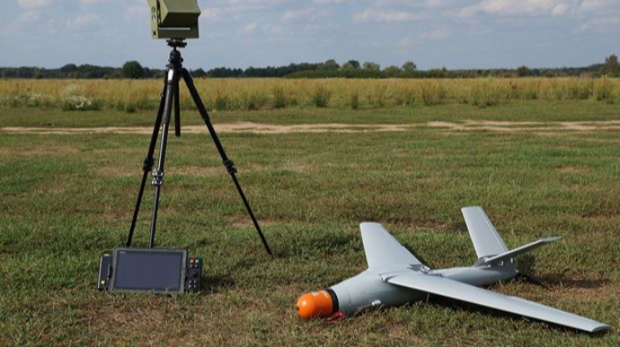 Polyaklar Ukrayna üçün kamikadze dronları alacaq 