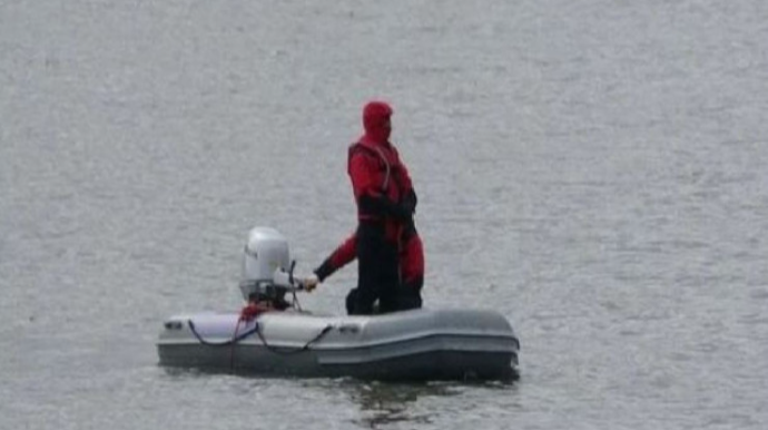 Balıqçı qayığı batdı: İtkin düşən var 