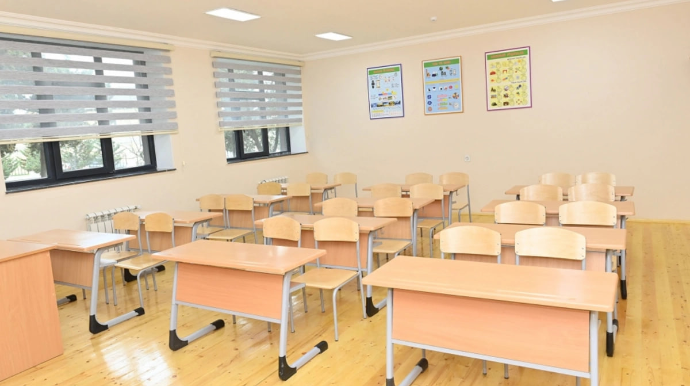 Azərbaycanda 100-dən çox məktəb bağlanacaq, şagirdlər distant təhsilə keçəcək 