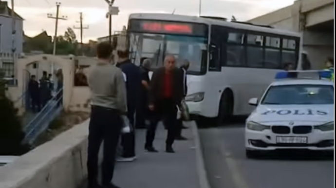 Xocasəndə avtobus qəzaya düşdü - Xeyli sayda yaralı var - VİDEO 