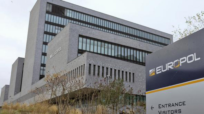 Avropa polisi 9 ölkədə əməliyyat keçirib  - 27 milyon müsadirə olunub