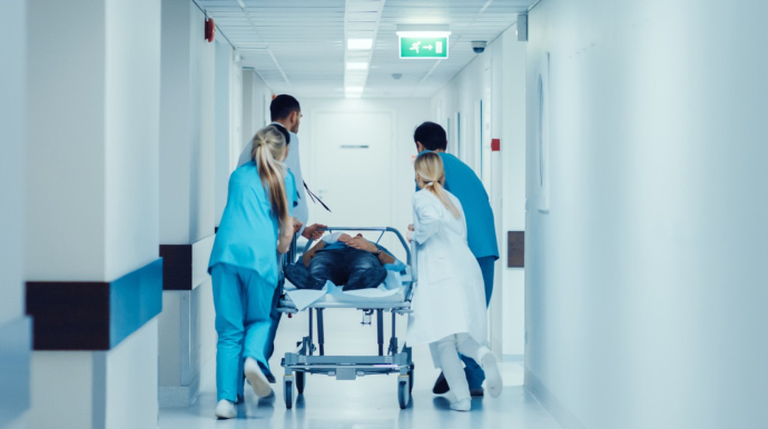 "Azərsilah"ın zavodunda bədbəxt hadisə - İşçi xəsarət aldı 