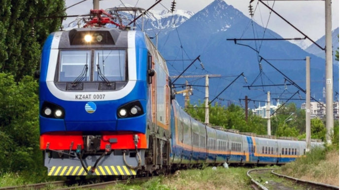 Bakıda Orta Dəhlizin Avropa-Asiya ticarətindəki rolu müzakirə olunub 