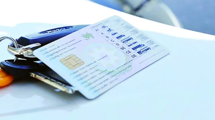 Sürücülük vəsiqələri ləğv edilir? – Tam keçid ... - AÇIQLAMA 