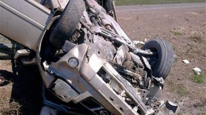 Şəkidə avtomobil aşdı - Xəsarət alanlar var 