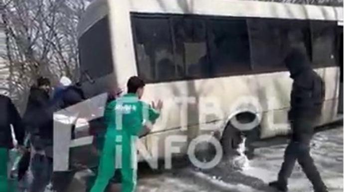 Oyuna buna görə gələ bilməyiblər - VİDEO