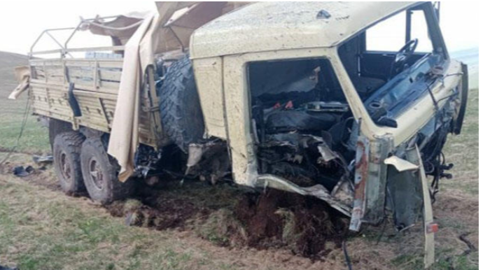 Kəlbəcərdə hərbi yük maşınımız minaya düşdü; itkimiz var  - FOTO