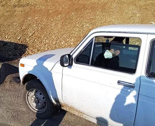 Qubada koronavirus xəstəsi küçədə saxlanıldı - FOTO