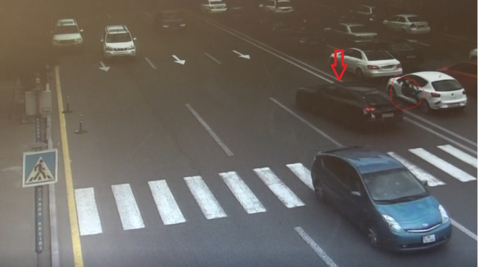 Подросток без прав на Porsche: В Баку на «зебре» сбили пешехода   - ВИДЕО