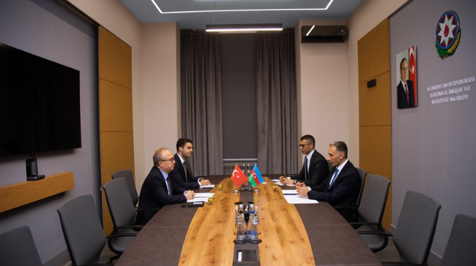 Azərbaycan və Türkiyə Orta Dəhlizin inkişaf istiqamətlərini müzakirə edib - FOTO