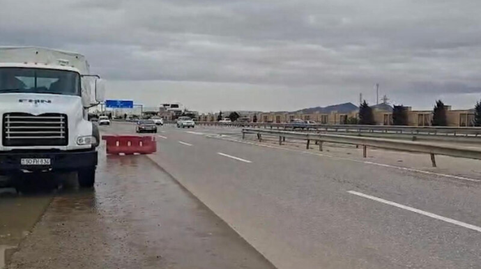 Xəzər, Sabunçu və Binəqədi rayonlarında subasmanın fəsadları aradan qaldırılır - VİDEO 