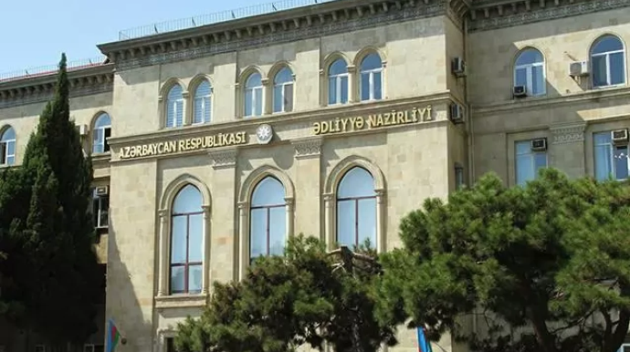 Azərbaycanda xüsusi icra məmurları fəaliyyətə başlayacaqlar