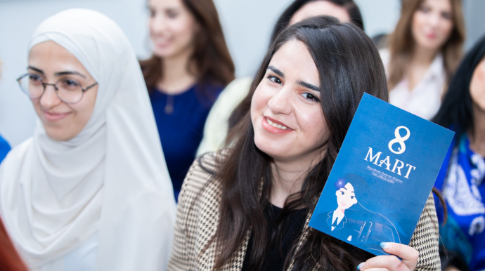 ADY-də 8 Mart münasibətilə “POLAD ZƏRİFLƏR” adlı tədbir keçirilib