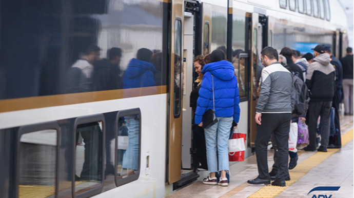 Bakı-Qəbələ-Bakı marşrutu üzrə əlavə qatar reysləri təyin edilib - CƏDVƏL 