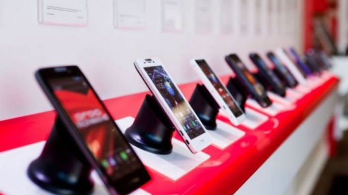 Bugündən mobil telefonların qeydiyyatı sərtləşdirilir 