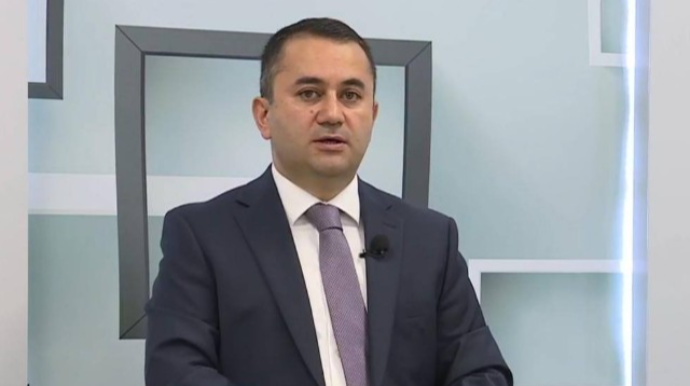 “Ölkədə hamı əxlaqlı imiş, bir o kişidən başqa” - Nazir müşaviri - FOTO 