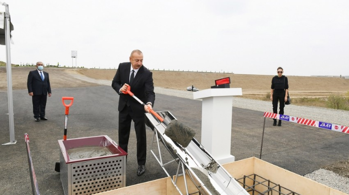 Prezident İlham Əliyev Füzuli-Ağdam avtomobil yolunun təməlini qoyub