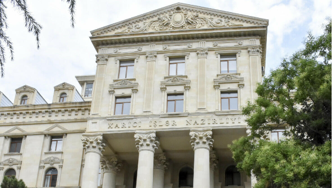 Bakı İran səfirliyinin işçilərinə 48 saat VAXT VERDİ