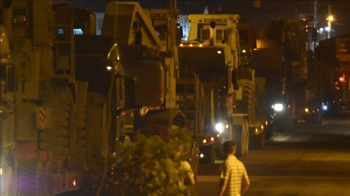 Türkiyənin zirehli texnikaları Suriya ilə sərhəddə görünüb - VİDEO