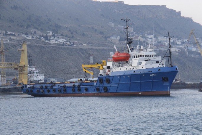 Gəmidən 1 ton kokain çıxdı