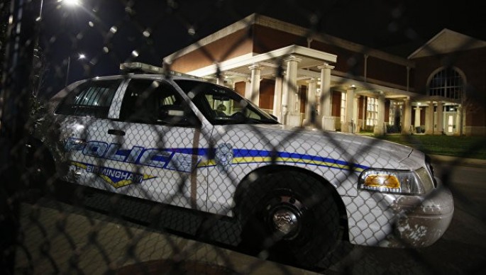 Polis əməkdaşları güllələnib