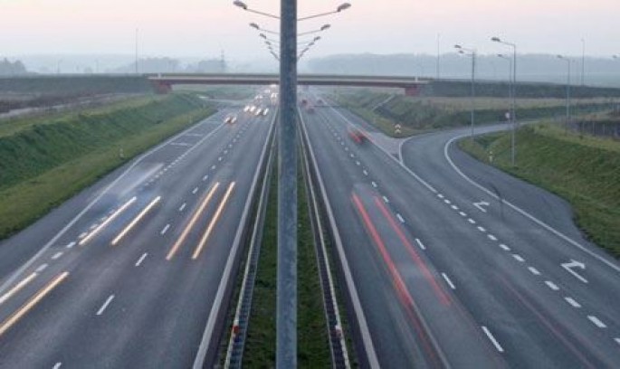 Avtomobil yolları haqqında qanun layihəsinə dəyişiklik