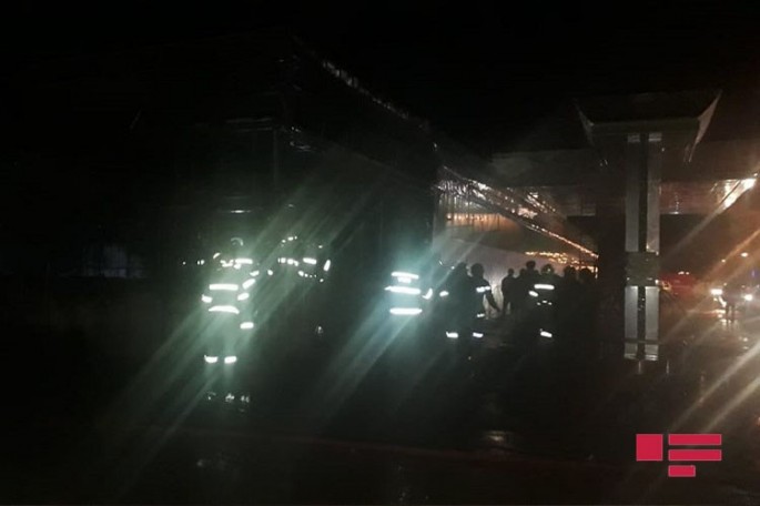 Azərbaycanda "zapravka"da YANĞIN OLDU - FOTO