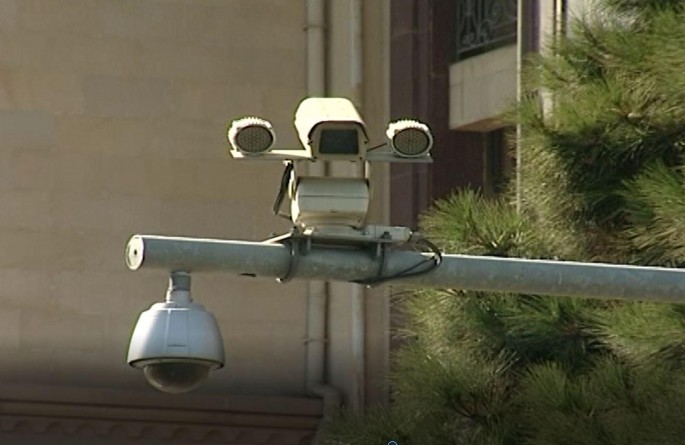 Kameralar mindən artıq texniki baxışdan keçməyən avtomobil aşkar edib - Bakıda