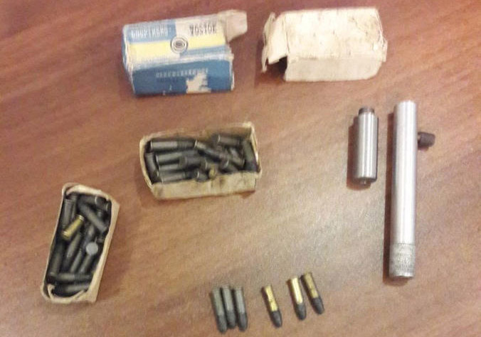 Sumqayıtda axtarışda olan şəxsdən odlu silah götürülüb - FOTO