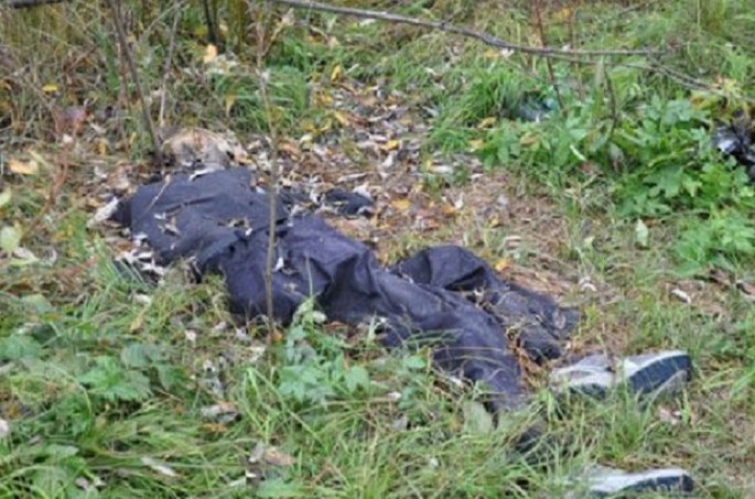 Xaçmazda yol kənarından meyit tapılıb