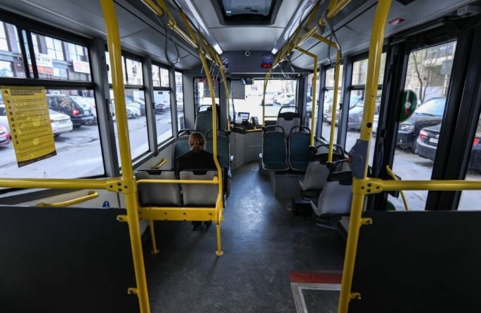 Karantin rejimi yumşaldılır: ictimai nəqliyyatda necə davranmalı?