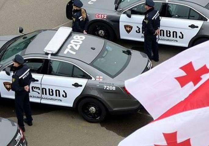Gürcüstanda polislə oğrular arasında atışma olub