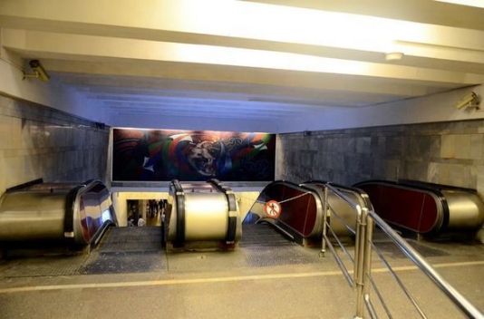 “20 Yanvar” metrostansiyasının bir girişi bağlandı
